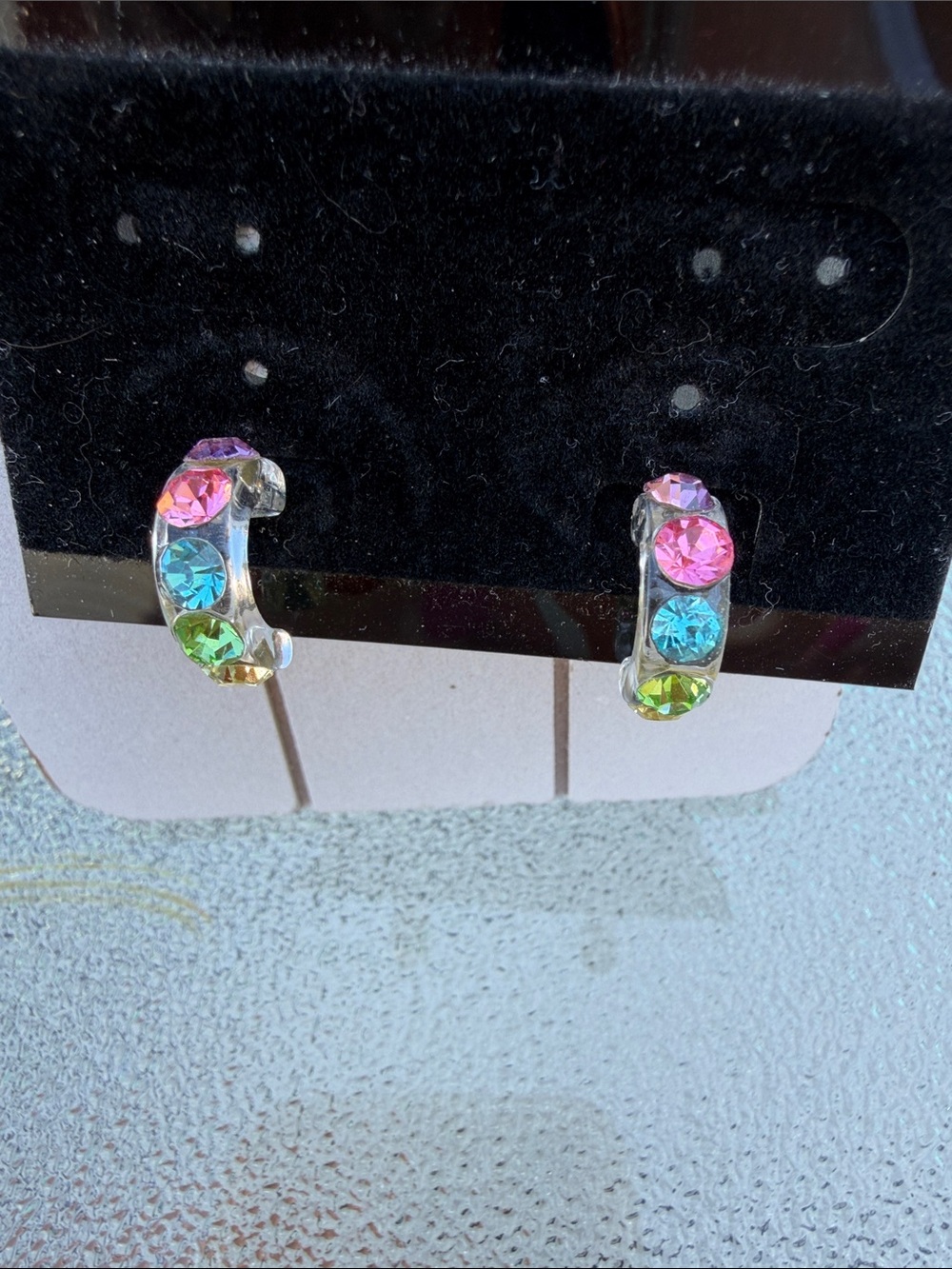 Colorful Crystal Hoop Earrings - Multicolor